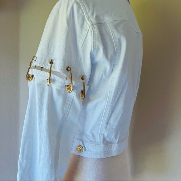 Rare! Versus Versace White Denim Jacket with Gold Lion Buttons, Sz 44 NWOT - Picture 7 of 16
